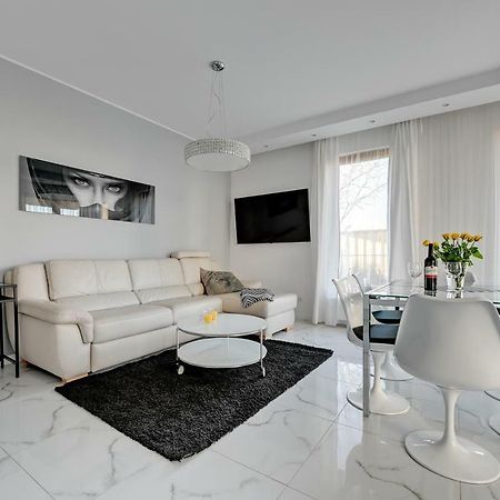 Luxury Long Island Suite Gdańsk Extérieur photo