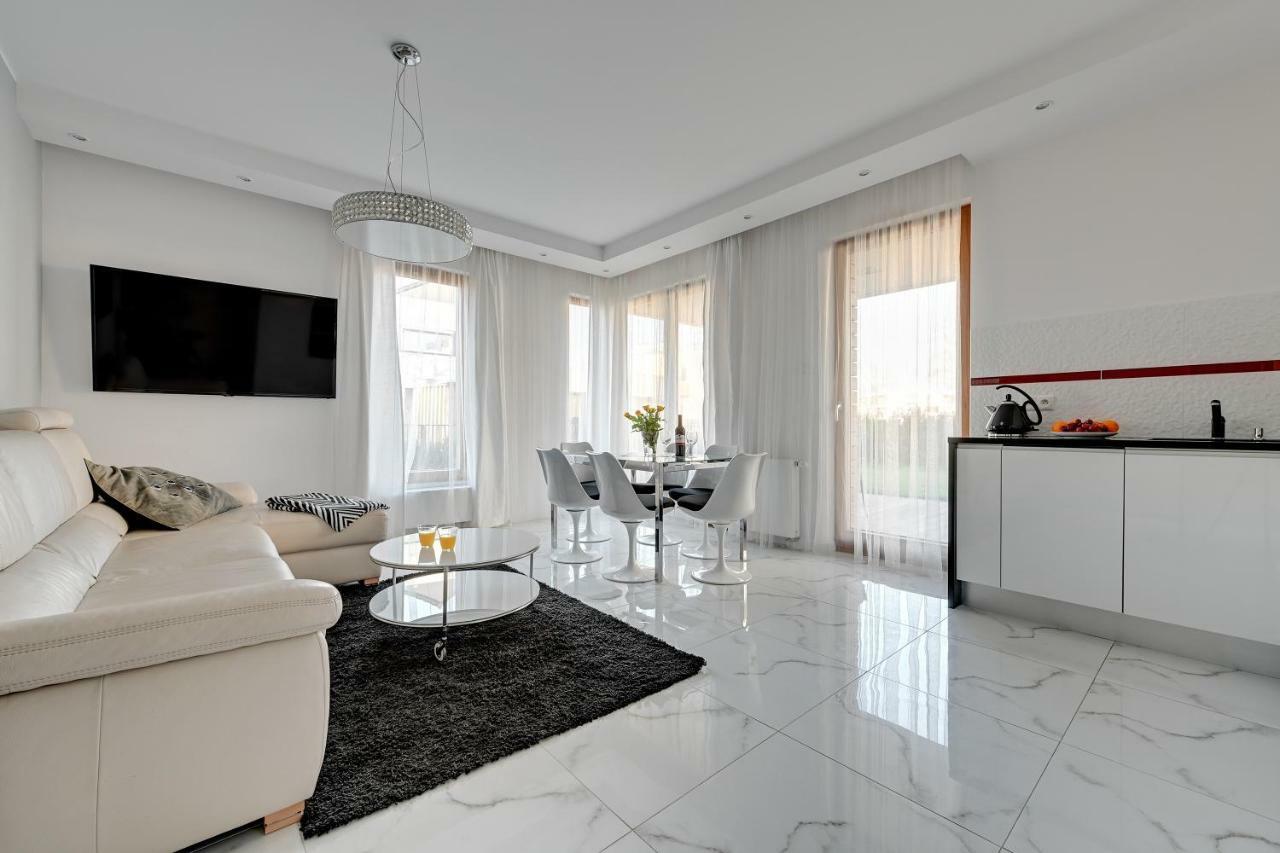 Luxury Long Island Suite Gdańsk Extérieur photo