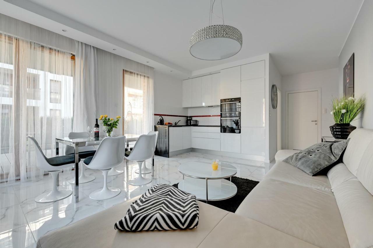 Luxury Long Island Suite Gdańsk Extérieur photo